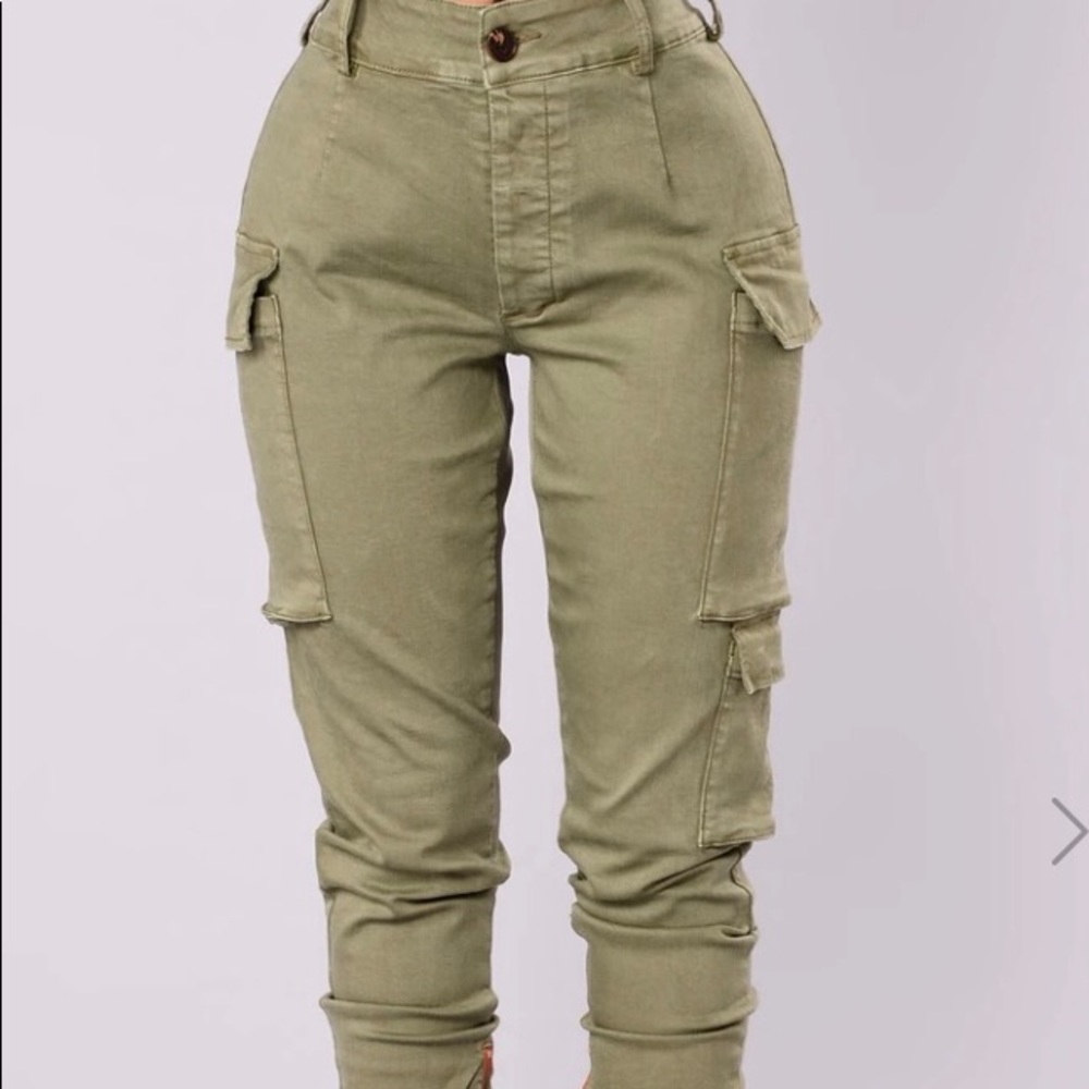 Kalley Cargo Pants - Olive